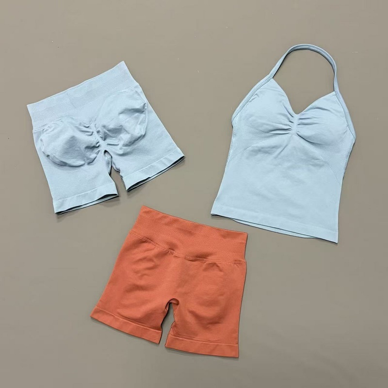 طقم رياضي نسائي مكون من قطعتين - مراجعة Suspender Tank Top وسعره